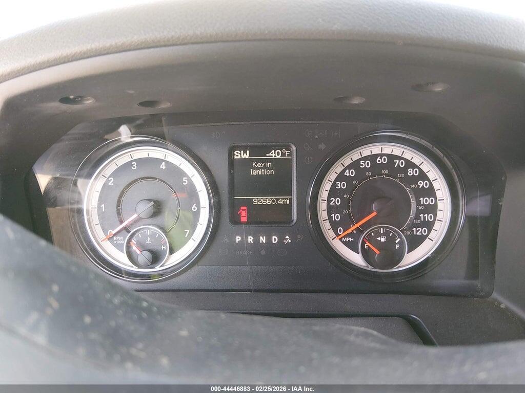 1C6RR6TT7KS711778 2019 RAM 1500 CLASSIC photo no. 7