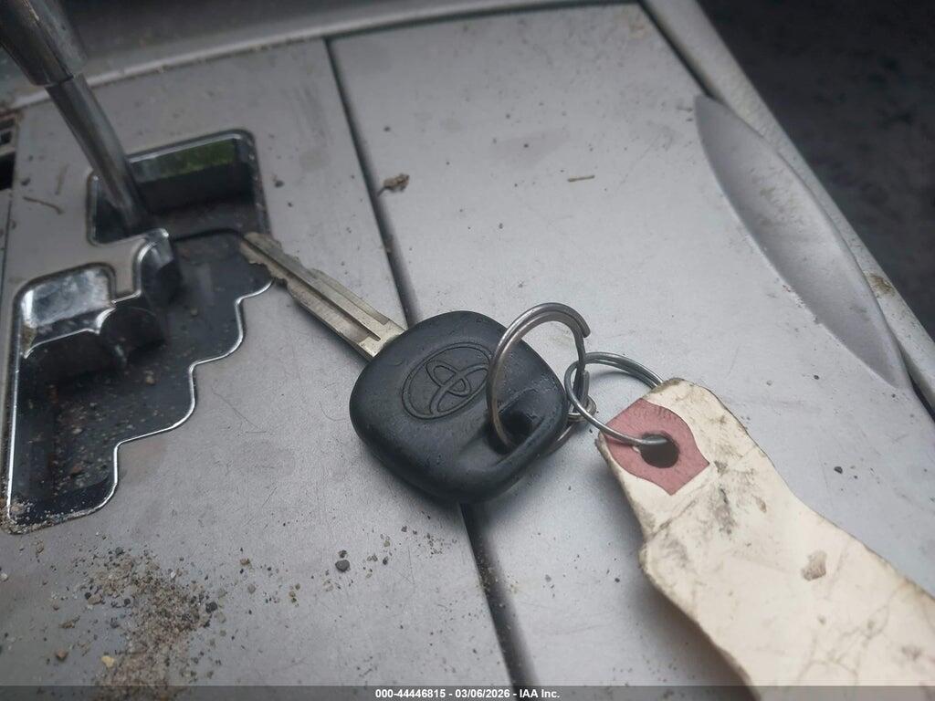 4T1BF3EK6BU734619 2011 TOYOTA CAMRY photo no. 11