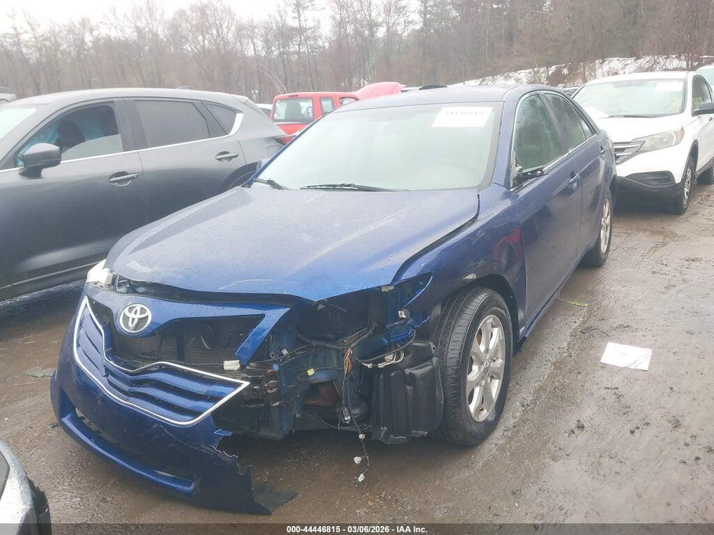4T1BF3EK6BU734619 2011 TOYOTA CAMRY photo no. 2