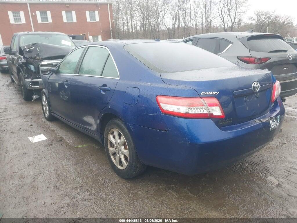 4T1BF3EK6BU734619 2011 TOYOTA CAMRY photo no. 3