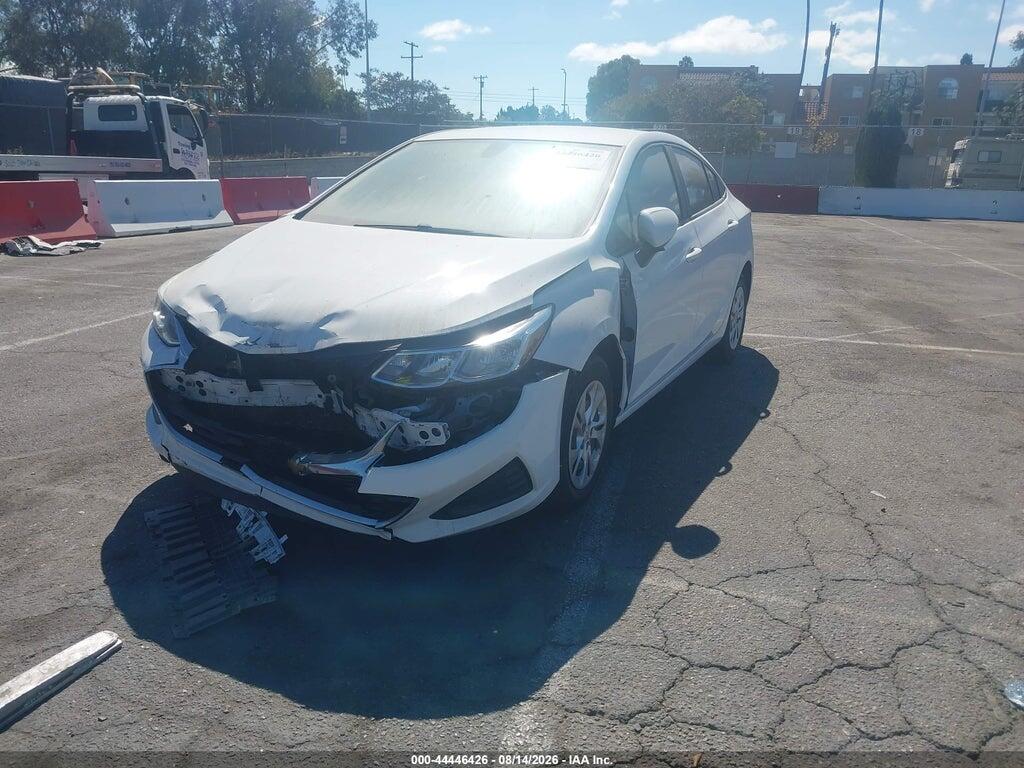 1G1BC5SM7K7151059 2019 CHEVROLET CRUZE photo no. 2
