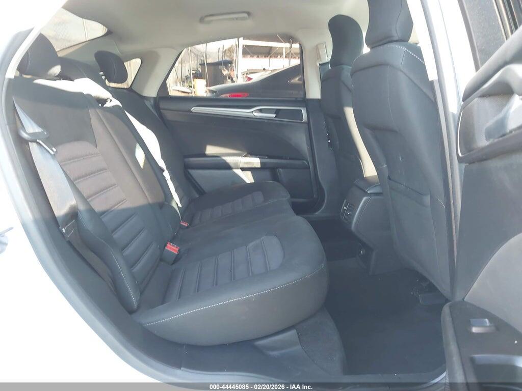 3FA6P0H72HR143962 2017 FORD FUSION photo no. 8
