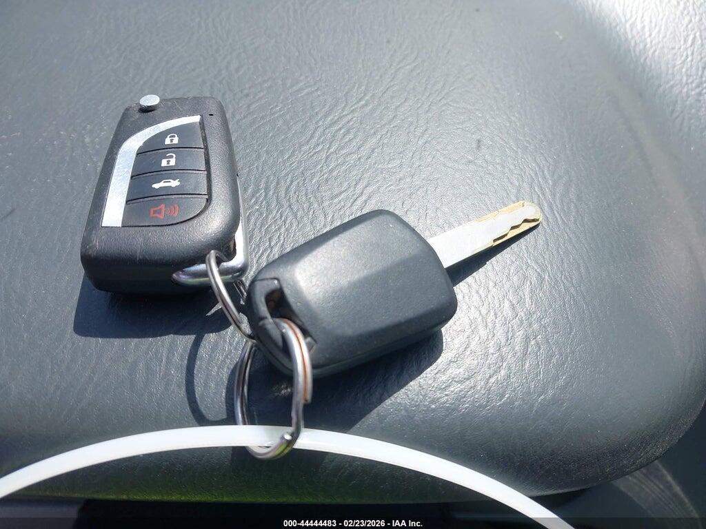 2HKYF18534H549448 2004 HONDA PILOT photo no. 11