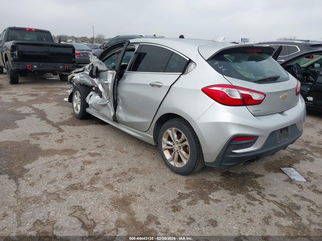 3G1BE6SM8JS611037 2018 CHEVROLET CRUZE photo no. 3