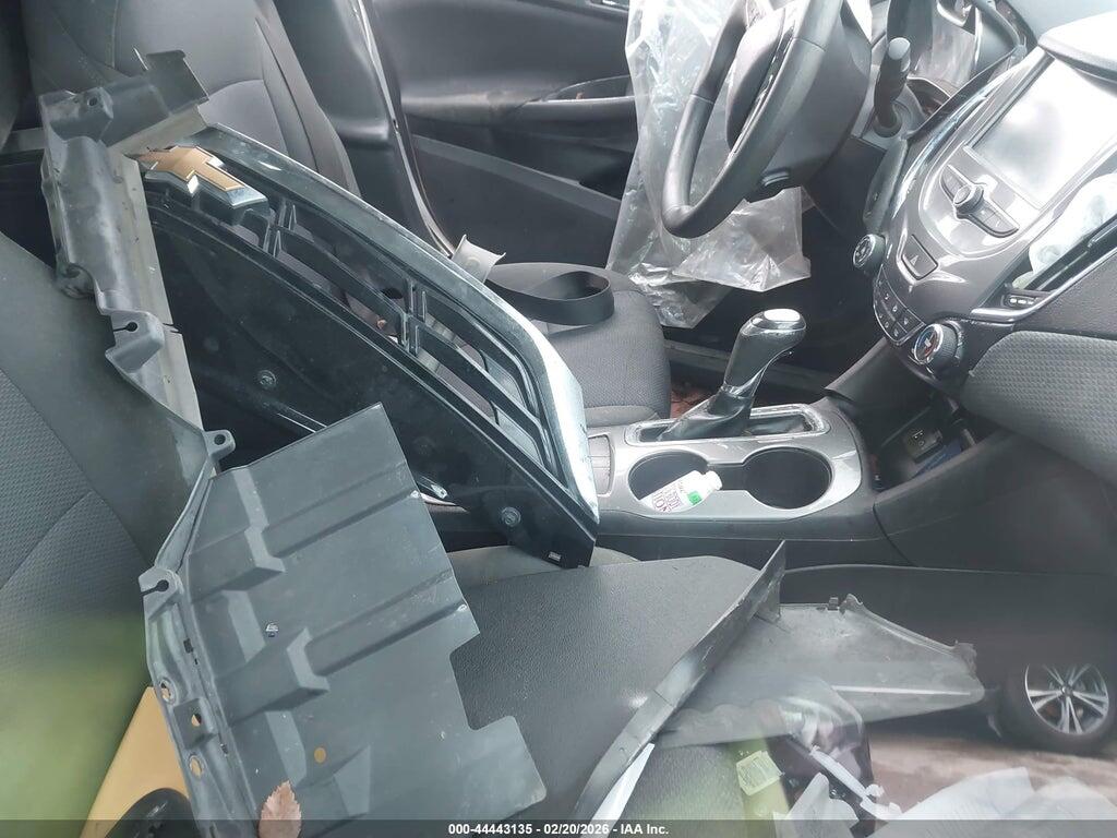 3G1BE6SM8JS611037 2018 CHEVROLET CRUZE photo no. 5