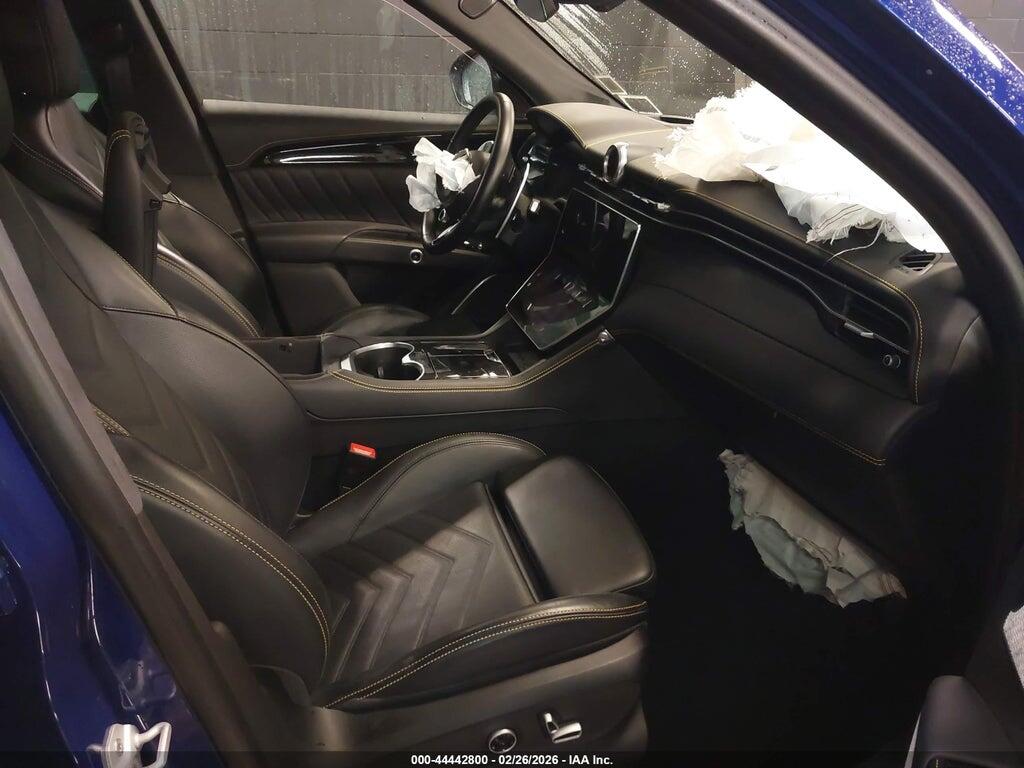 ZN682AVM0P7413082 2023 MASERATI GRECALE photo no. 5