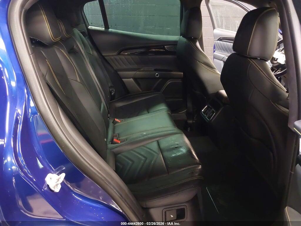 ZN682AVM0P7413082 2023 MASERATI GRECALE photo no. 8
