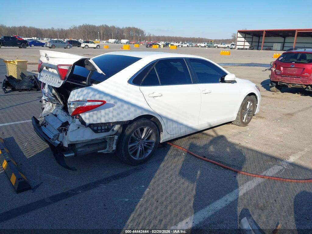 4T1BF1FK2FU073678 2015 TOYOTA CAMRY photo no. 4