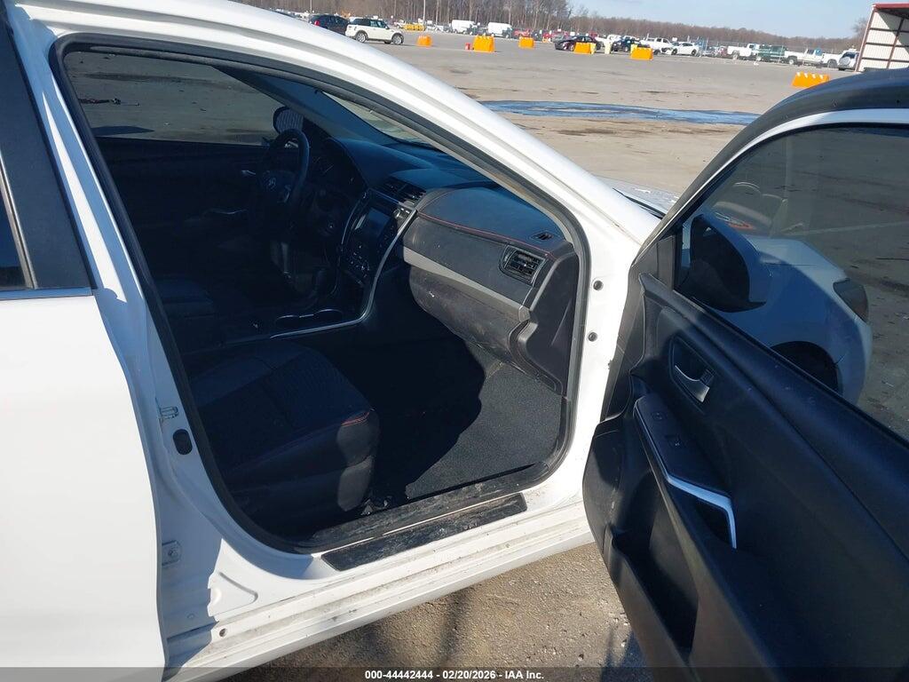 4T1BF1FK2FU073678 2015 TOYOTA CAMRY photo no. 5