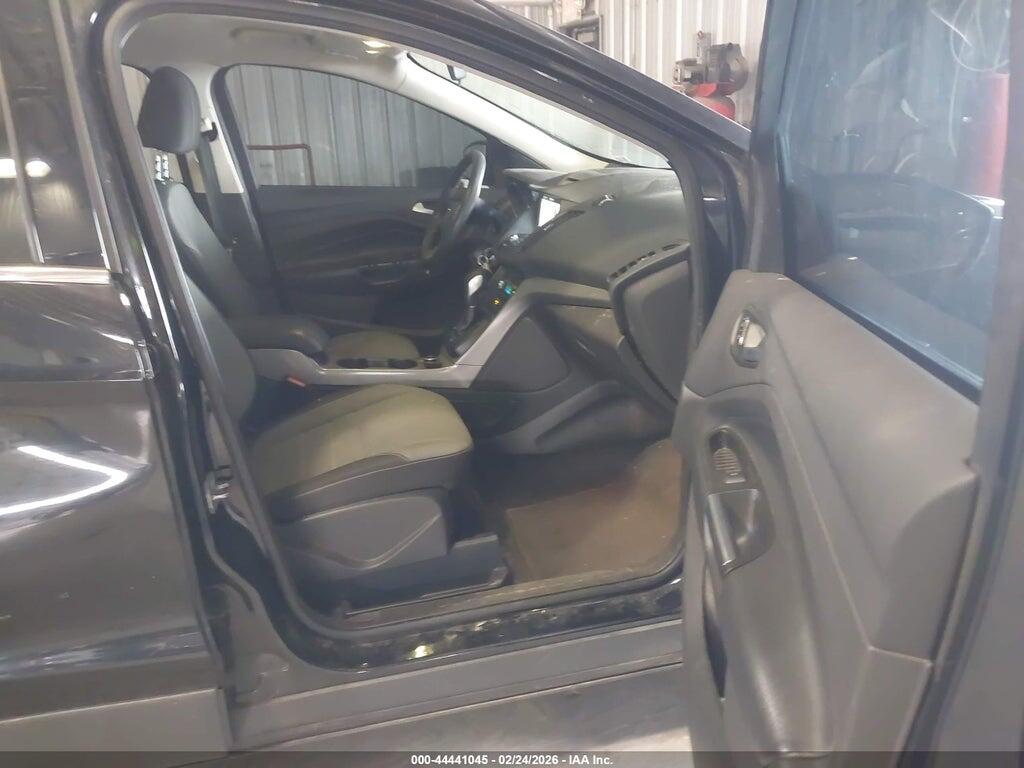 1FMCU0GX7GUC56901 2016 FORD ESCAPE photo no. 5