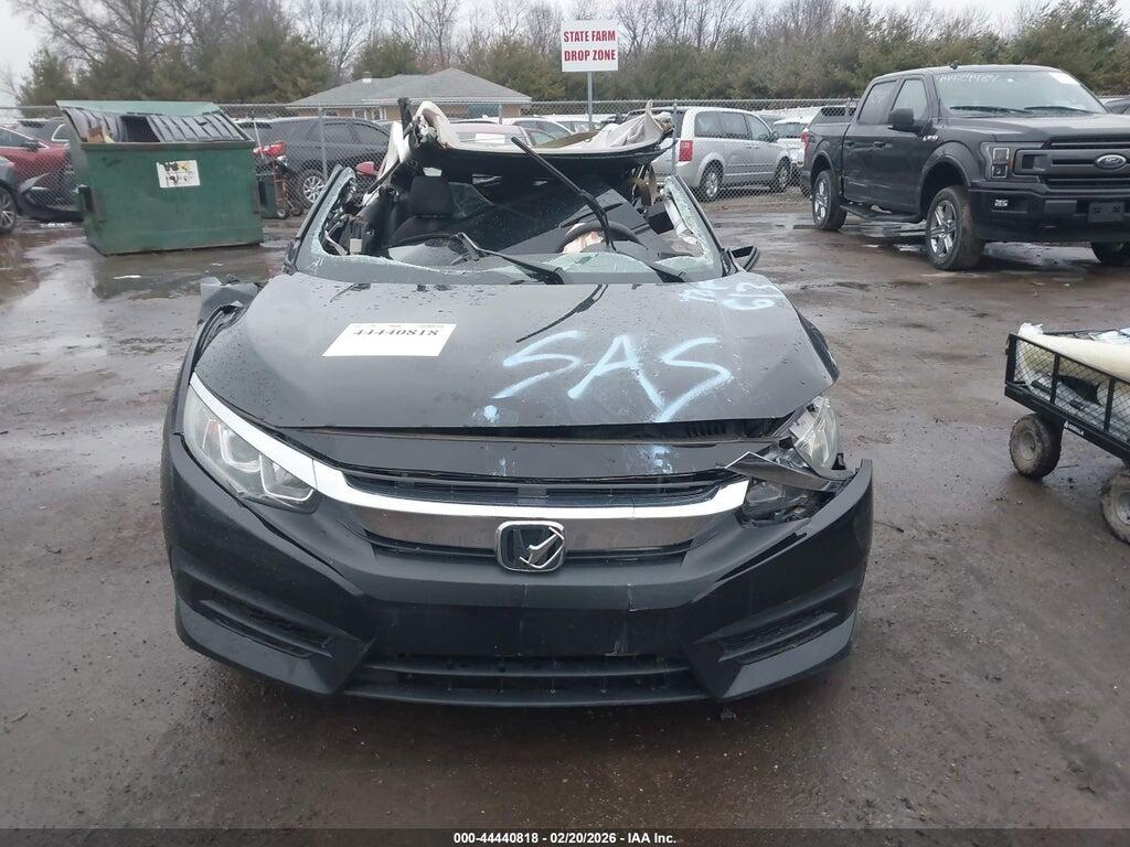 19XFC2F5XJE040613 2018 HONDA CIVIC photo no. 11