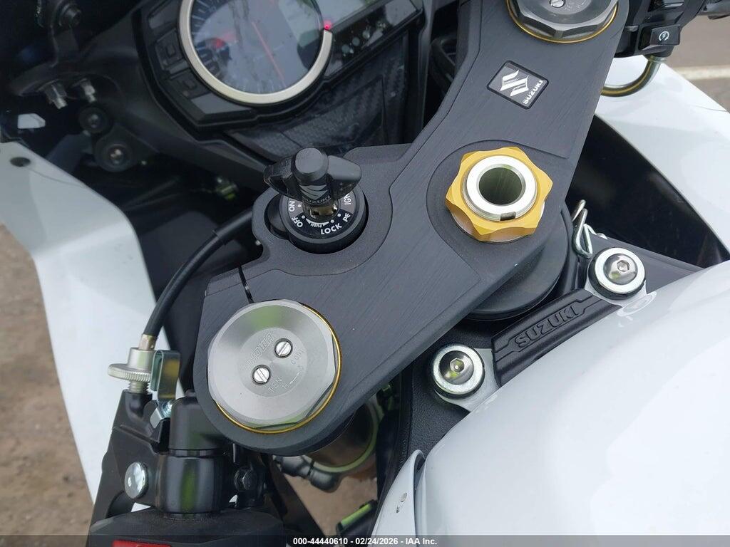 JS1GR7MA9S7100828 2025 SUZUKI GSX-R750 photo no. 11
