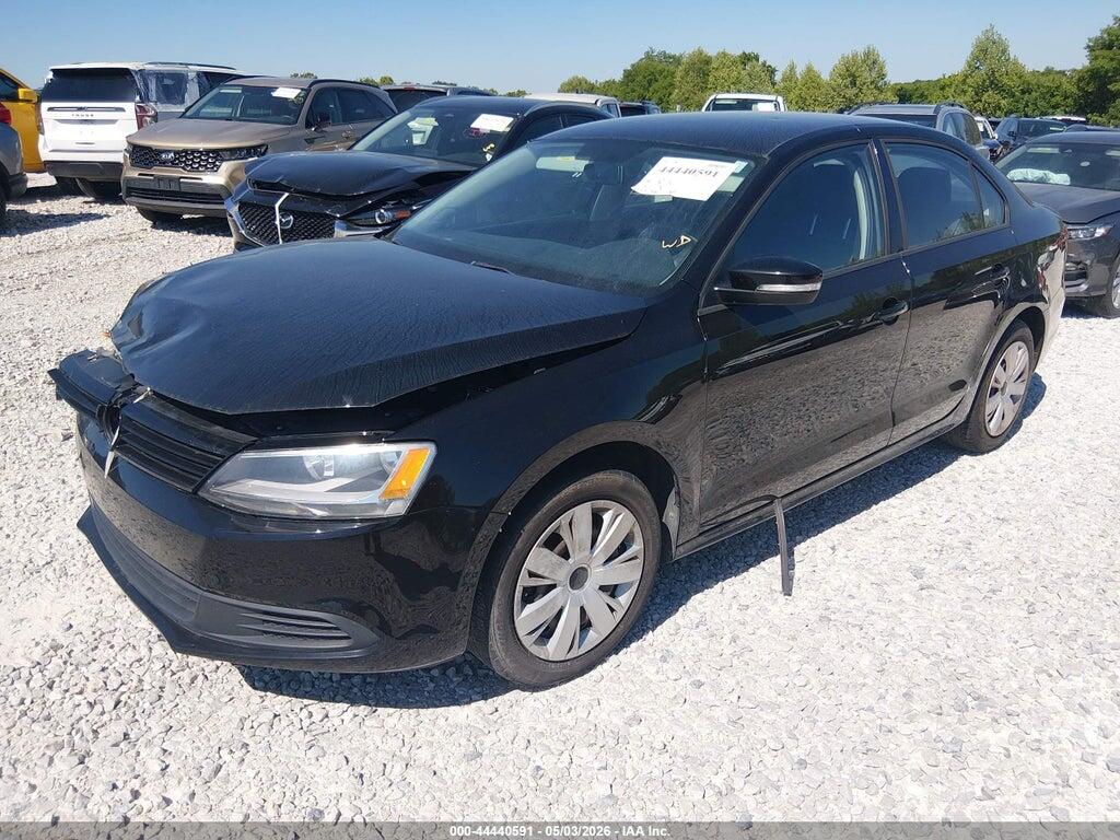 3VWD07AJ2EM372636 2014 VOLKSWAGEN JETTA photo no. 2