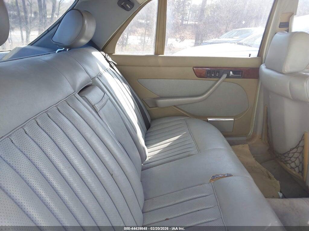 WDBCA39DXHA297266 1987 MERCEDES-BENZ 560 photo no. 8