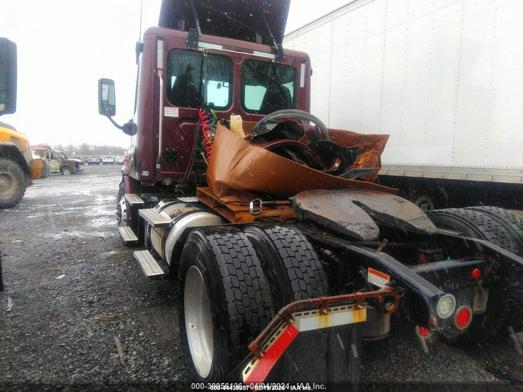 3AKBGADV5LDLU1494 2020 FREIGHTLINER CASCADIA 113 photo no. 3