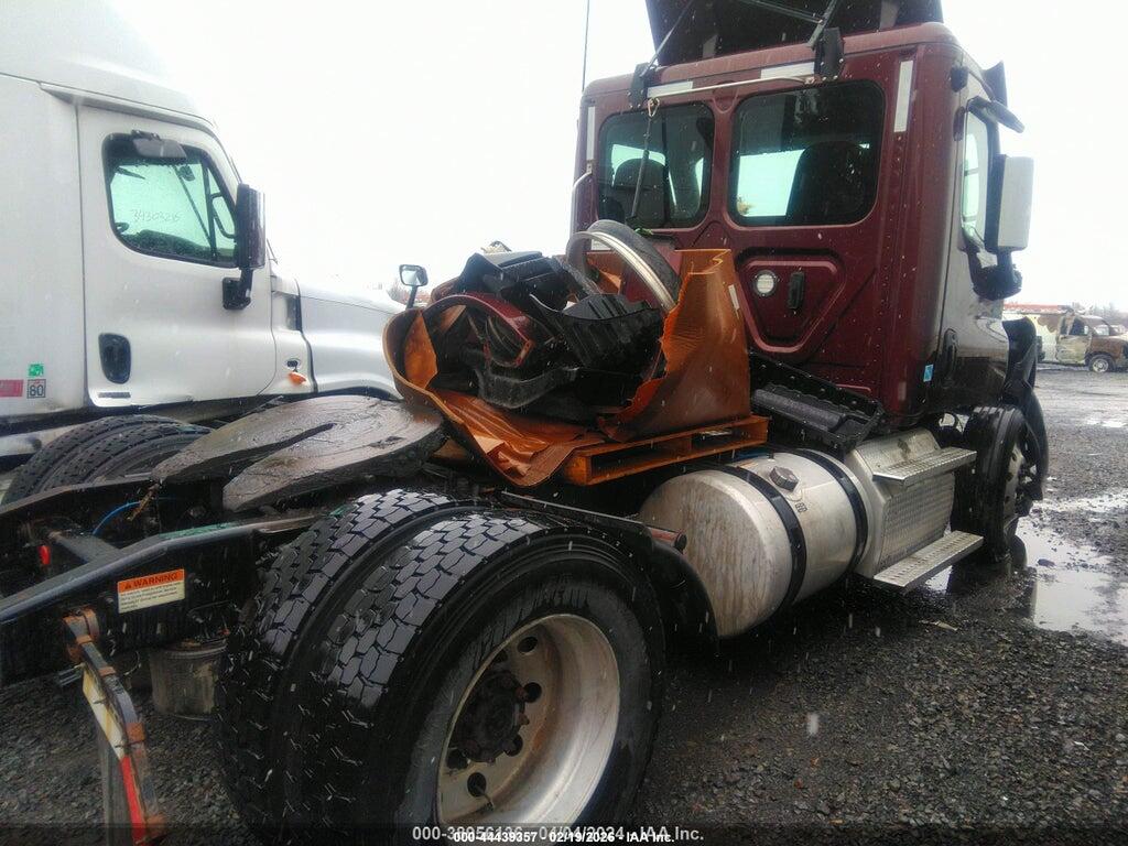 3AKBGADV5LDLU1494 2020 FREIGHTLINER CASCADIA 113 photo no. 4