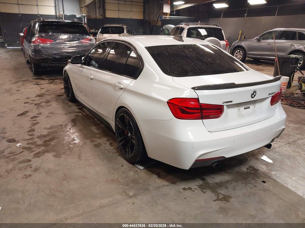 WBA8B7G53GNT14047 2016 BMW 340I photo no. 3