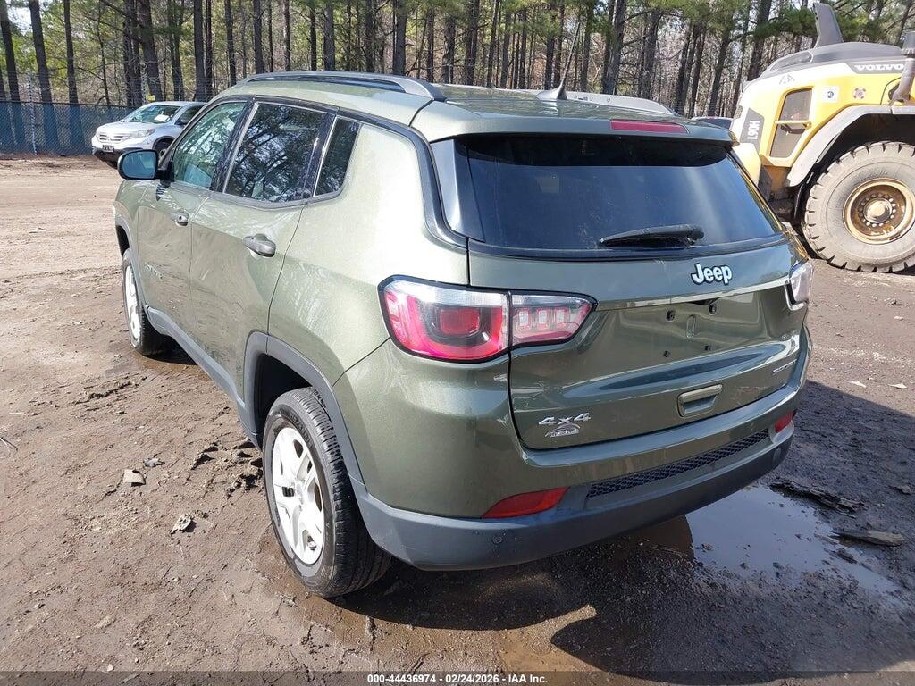 3C4NJDAB4JT127039 2018 JEEP COMPASS photo no. 3