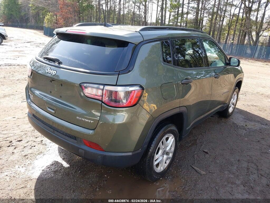 3C4NJDAB4JT127039 2018 JEEP COMPASS photo no. 4
