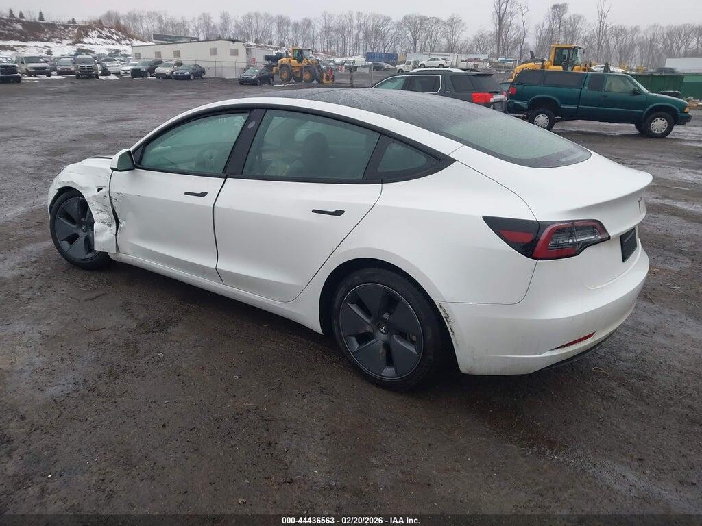 5YJ3E1EB7NF207931 2022 TESLA MODEL 3 photo no. 3