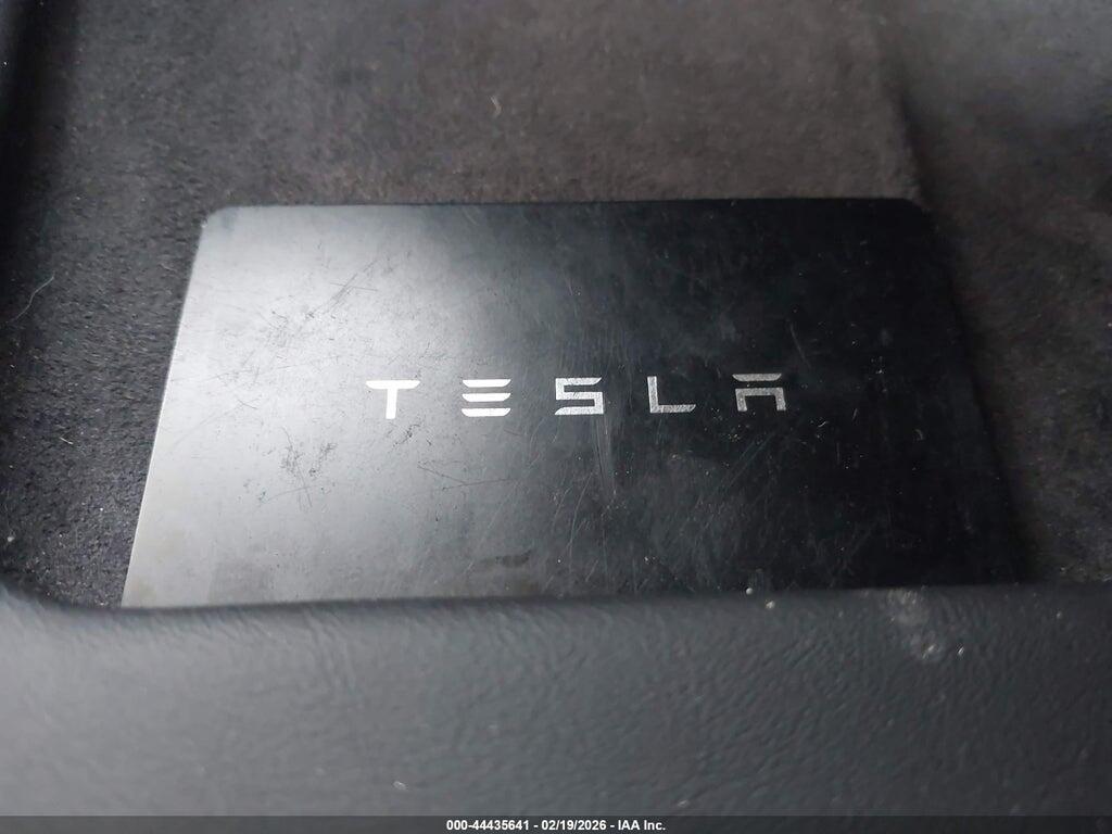 7SAYGDEE8PA078726 2023 TESLA MODEL Y photo no. 11