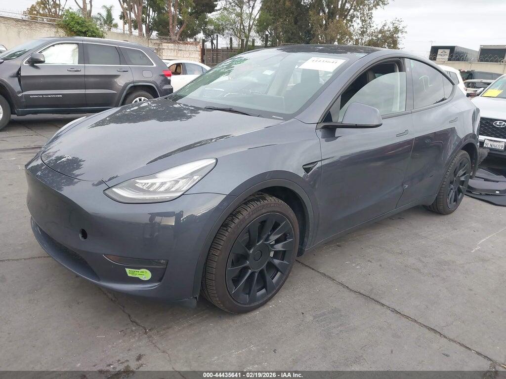 7SAYGDEE8PA078726 2023 TESLA MODEL Y photo no. 2