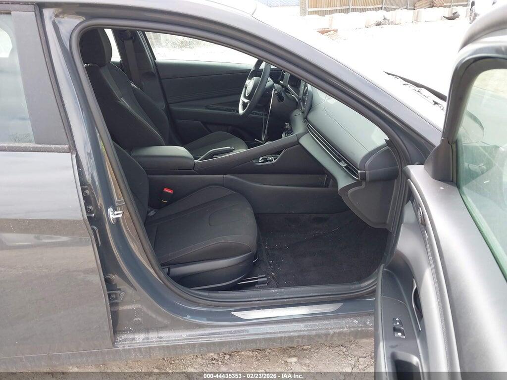 KMHLM4DG5TU138819 2026 HYUNDAI ELANTRA photo no. 5