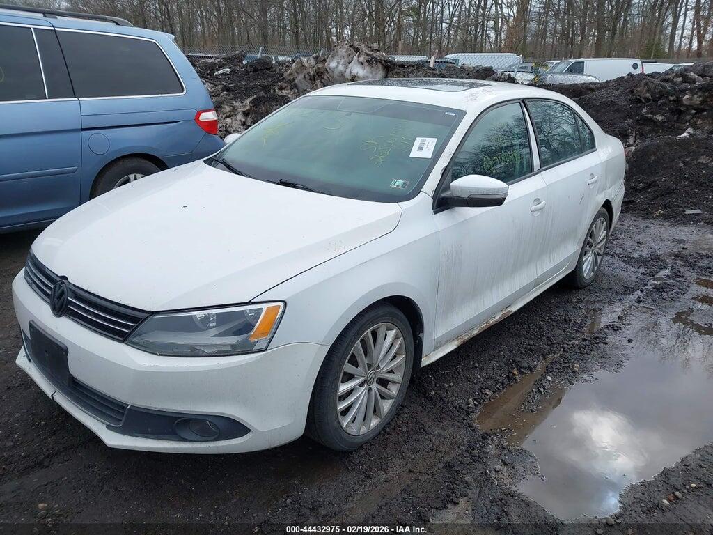 3VWLP7AJ6CM469049 2012 VOLKSWAGEN JETTA photo no. 2