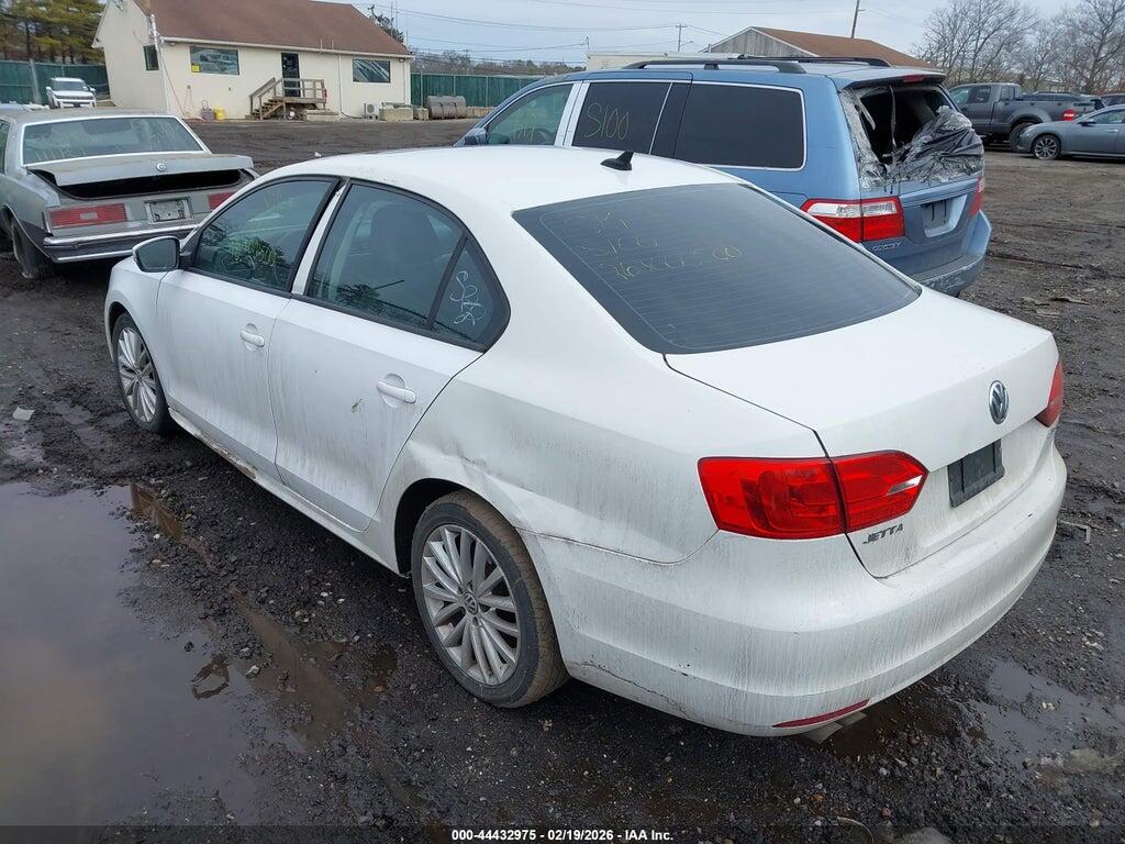 3VWLP7AJ6CM469049 2012 VOLKSWAGEN JETTA photo no. 3