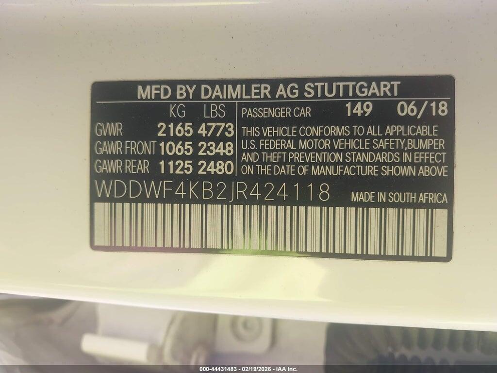 WDDWF4KB2JR424118 2018 MERCEDES-BENZ C 300 photo no. 9