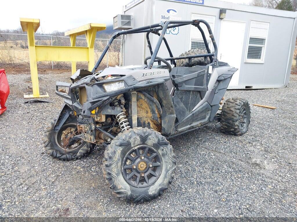 3NSVDE991GF785728 2016 POLARIS RZR photo no. 2
