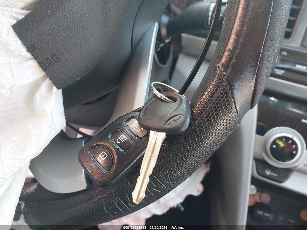 5NPD84LF7KH437940 2019 HYUNDAI ELANTRA photo no. 11