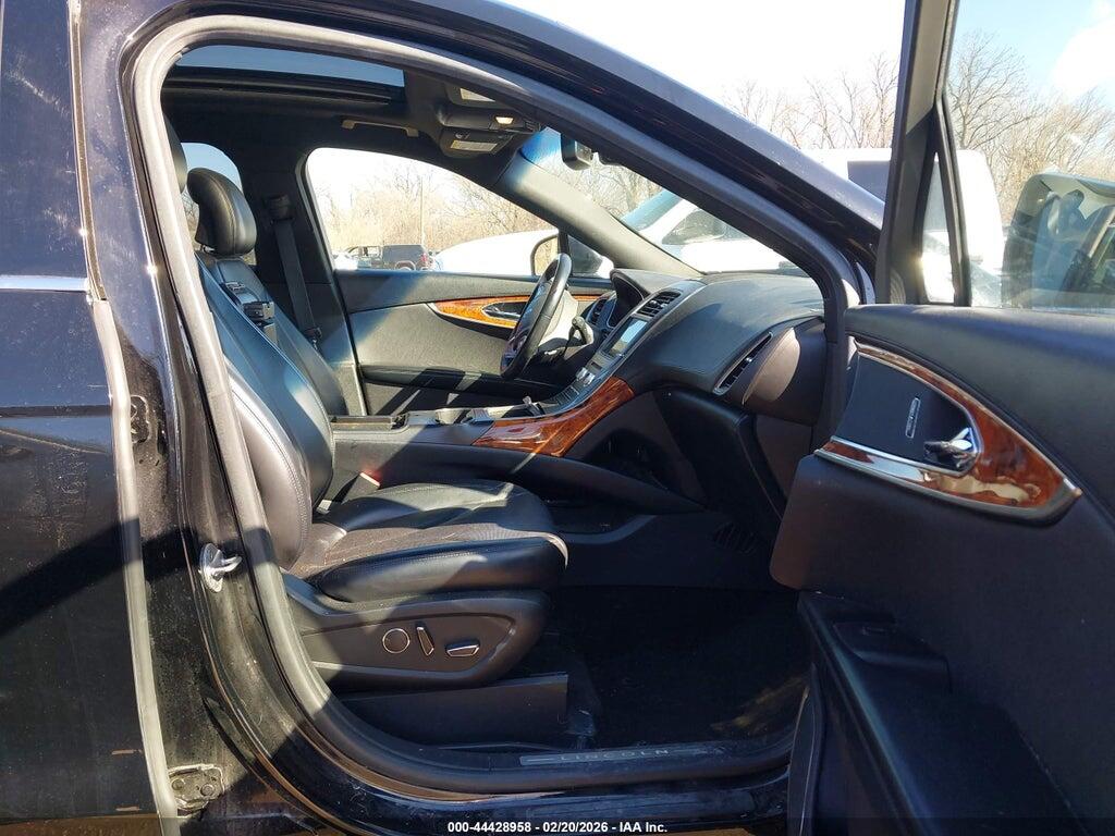 2LMPJ8LP1JBL38719 2018 LINCOLN MKX photo no. 5