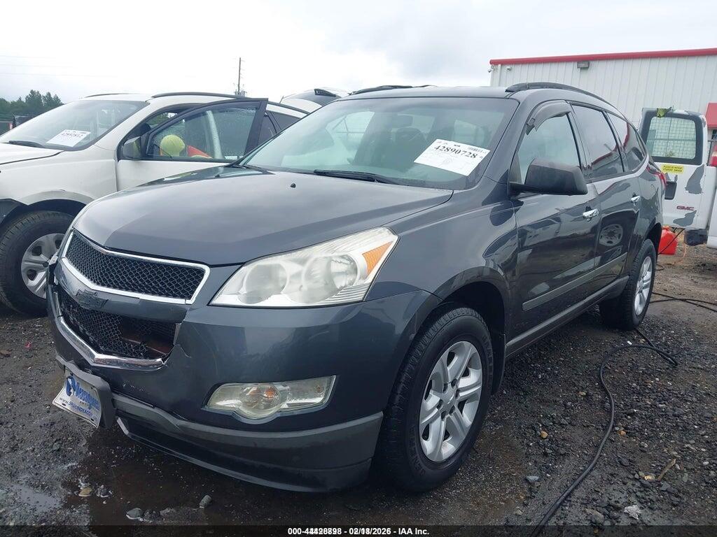 1GNKREED5CJ404196 2012 CHEVROLET TRAVERSE photo no. 2
