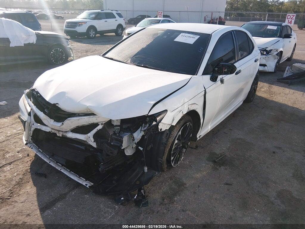 4T1T11AK7NU033590 2022 TOYOTA CAMRY photo no. 2