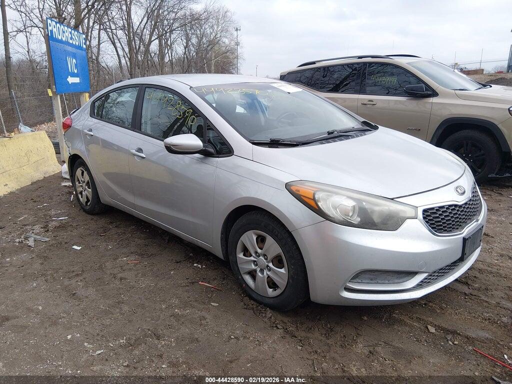 KNAFK4A61G5439393 2016 KIA FORTE photo no. 1