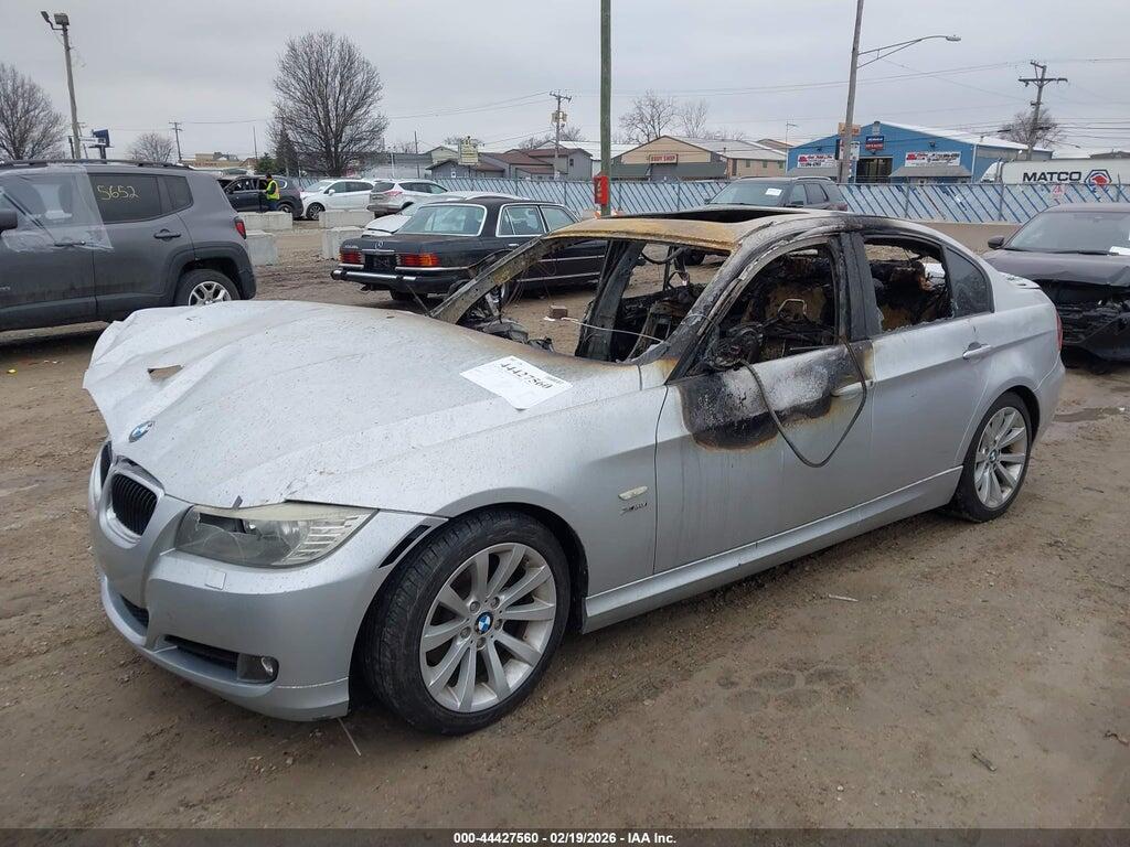 WBAPK73529A450679 2009 BMW 328I photo no. 2