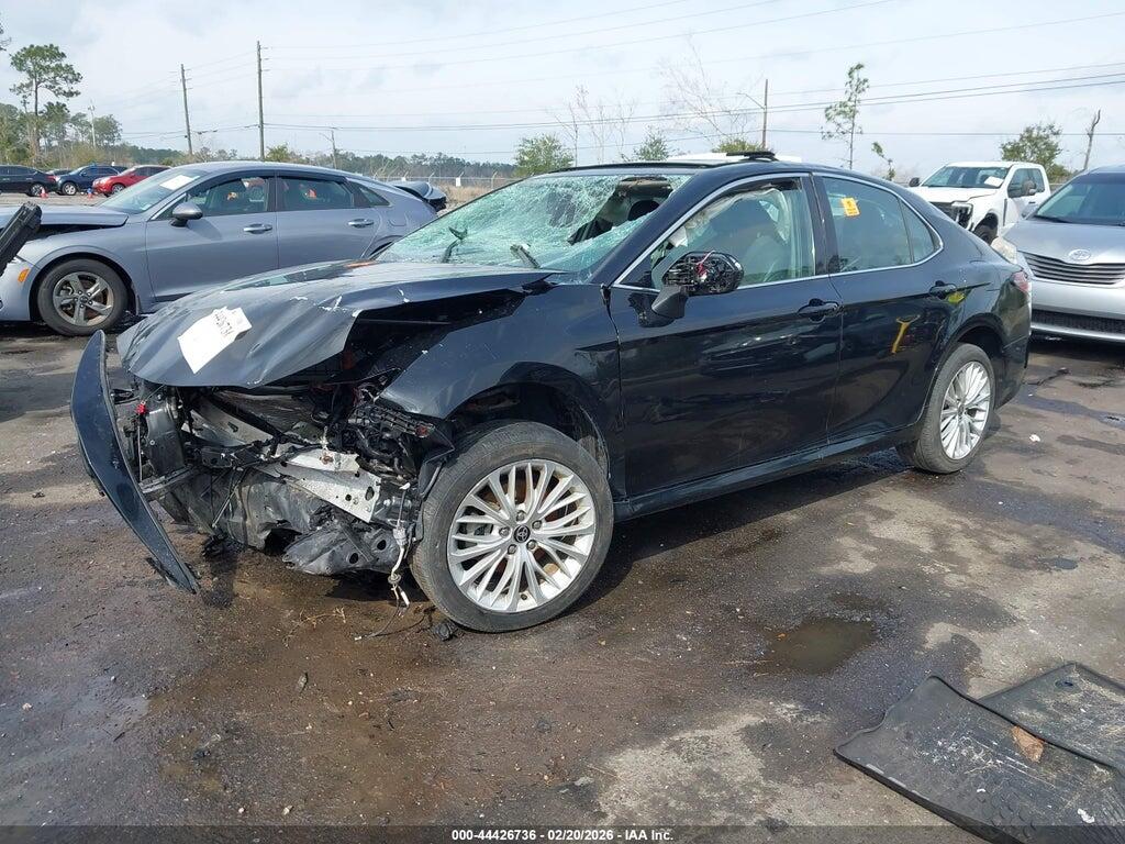 4T1F11AK0LU393990 2020 TOYOTA CAMRY photo no. 2