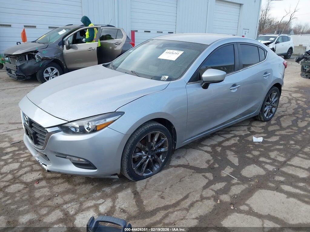 3MZBN1V38JM200770 2018 MAZDA MAZDA3 photo no. 2