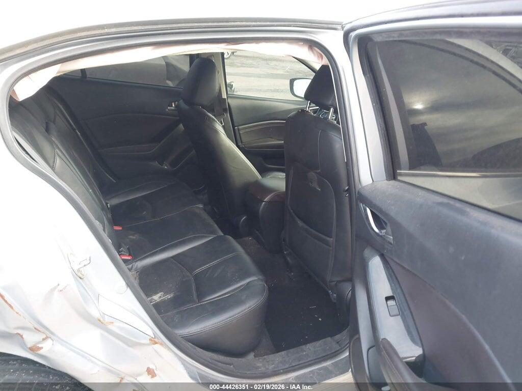 3MZBN1V38JM200770 2018 MAZDA MAZDA3 photo no. 8