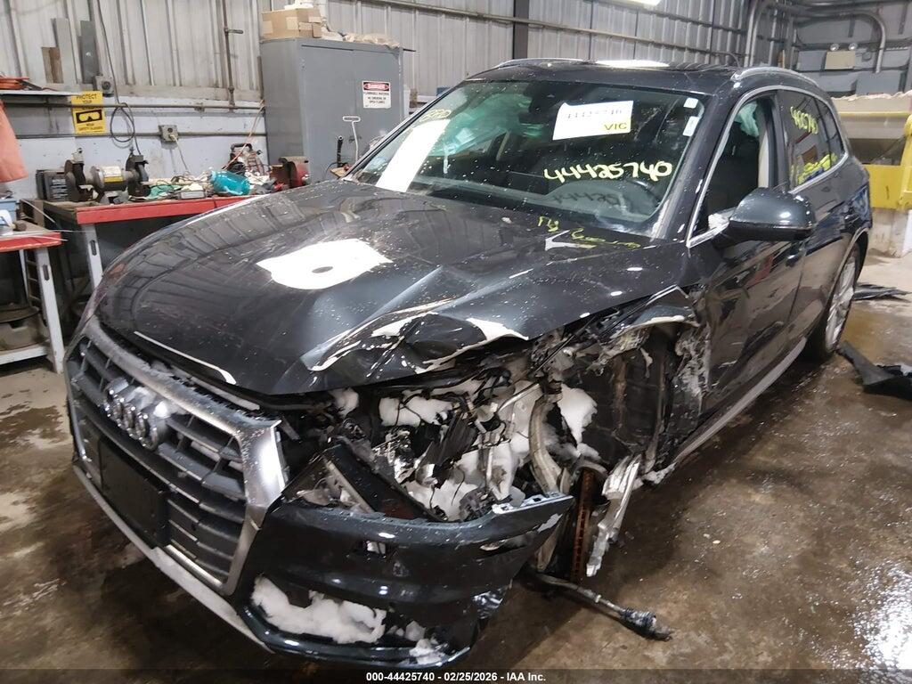 WA1BNAFY4K2104814 2019 AUDI Q5 photo no. 2