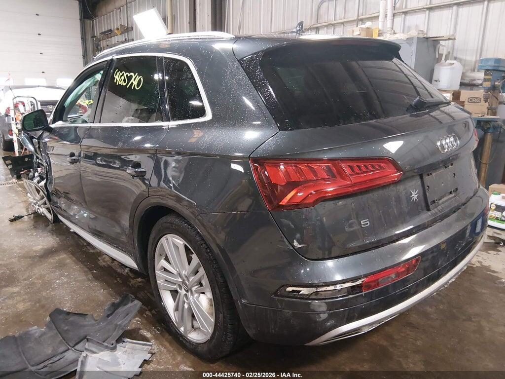 WA1BNAFY4K2104814 2019 AUDI Q5 photo no. 3