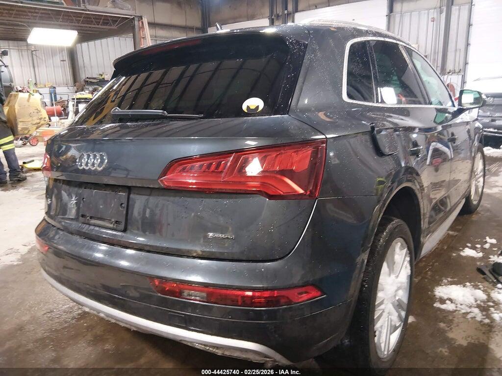 WA1BNAFY4K2104814 2019 AUDI Q5 photo no. 4