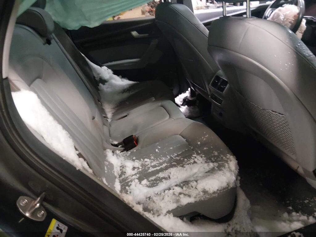 WA1BNAFY4K2104814 2019 AUDI Q5 photo no. 8