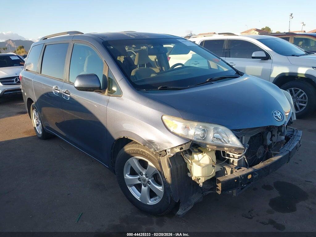 5TDKK3DC0FS591784 2015 TOYOTA SIENNA photo no. 1