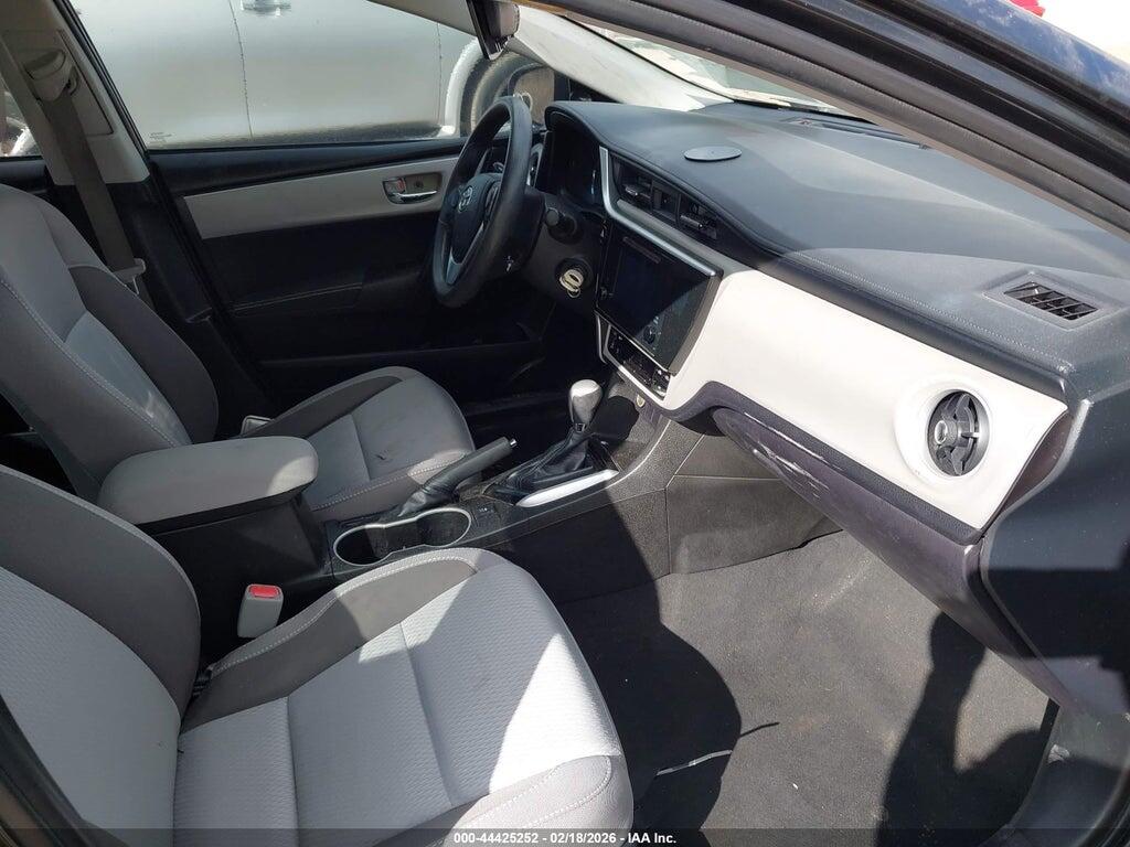 5YFBURHE0JP738843 2018 TOYOTA COROLLA photo no. 5