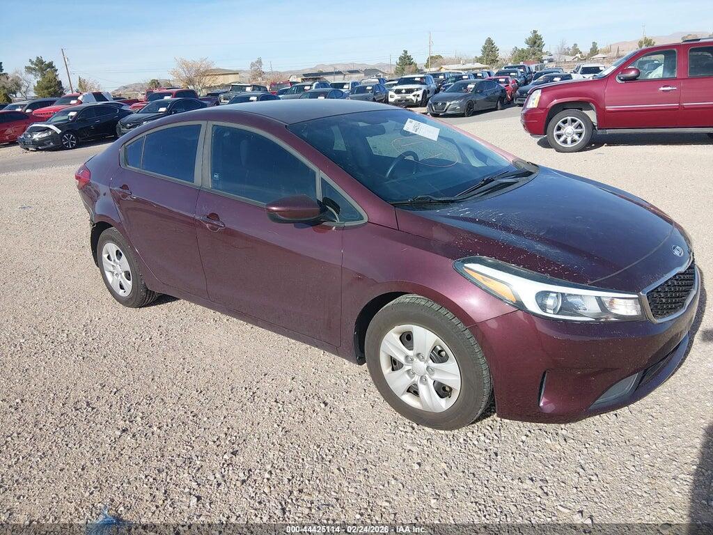 3KPFL4A71JE235987 2018 KIA FORTE photo no. 1
