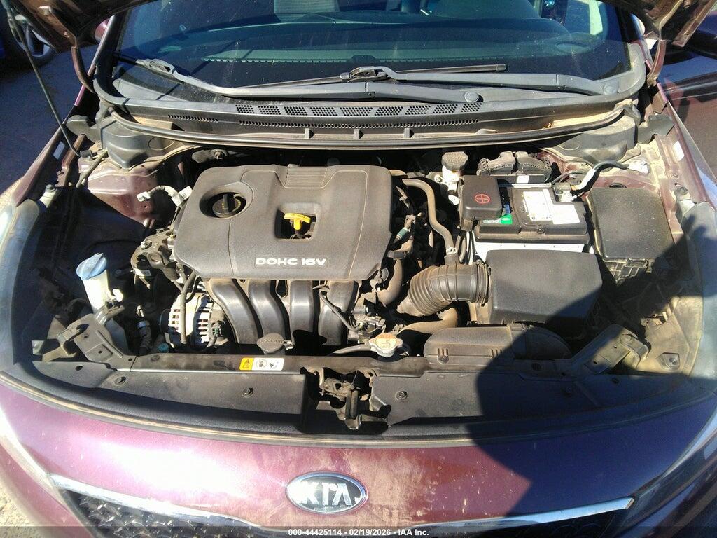 3KPFL4A71JE235987 2018 KIA FORTE photo no. 10