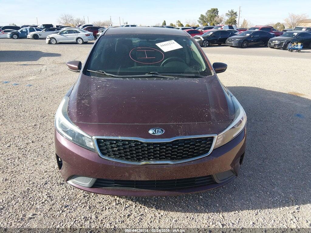 3KPFL4A71JE235987 2018 KIA FORTE photo no. 12