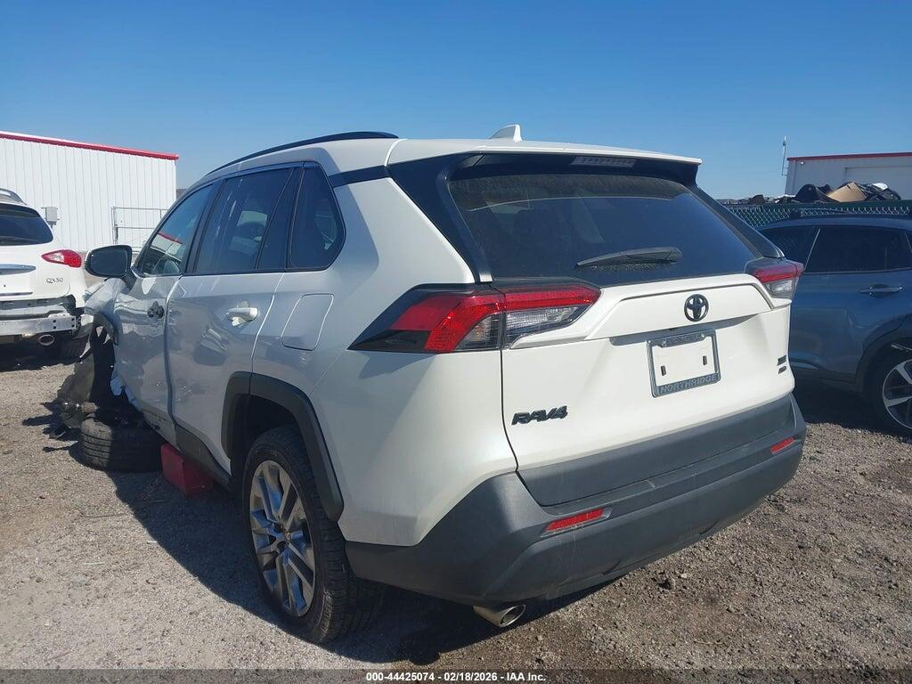 2T3A1RFV1NW283424 2022 TOYOTA RAV4 photo no. 3